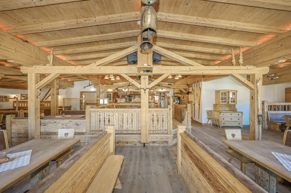 KITZIMMO-Après-Ski & Gastgewerbebetrieb in Toplage an der Skipiste Fieberbrunn kaufen.-14