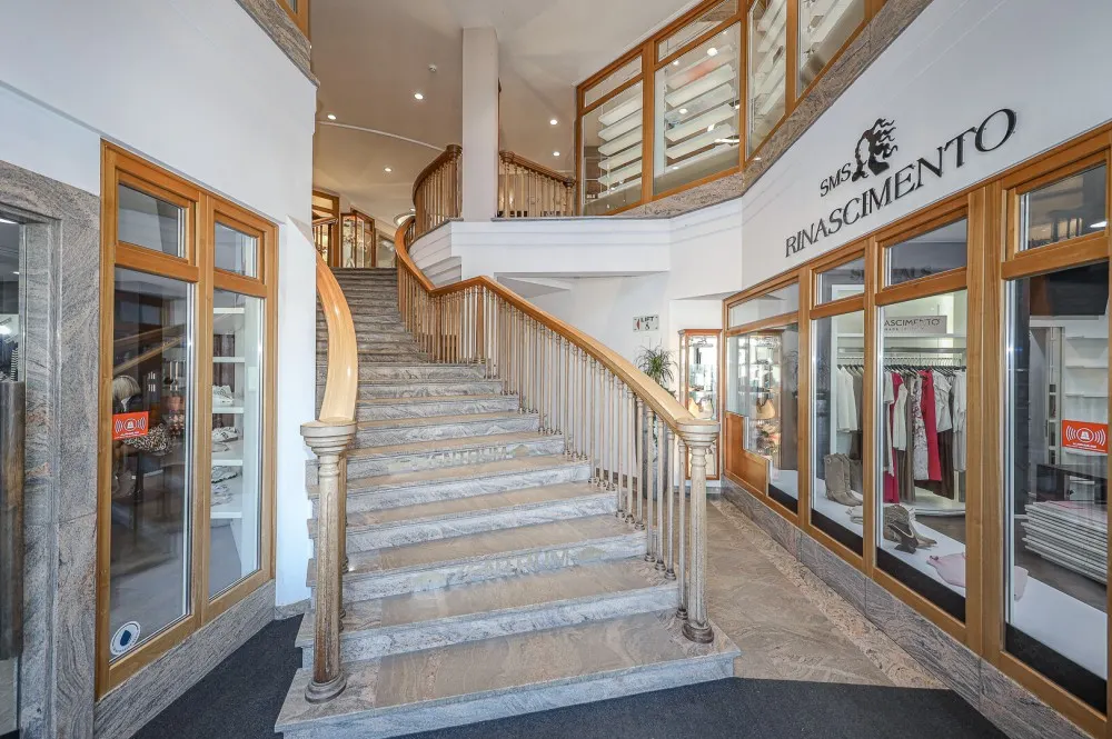 KITZIMMO-Exklusive Geschäftsfläche in der Innenstadt mieten - Immobilien Kitzbühel.