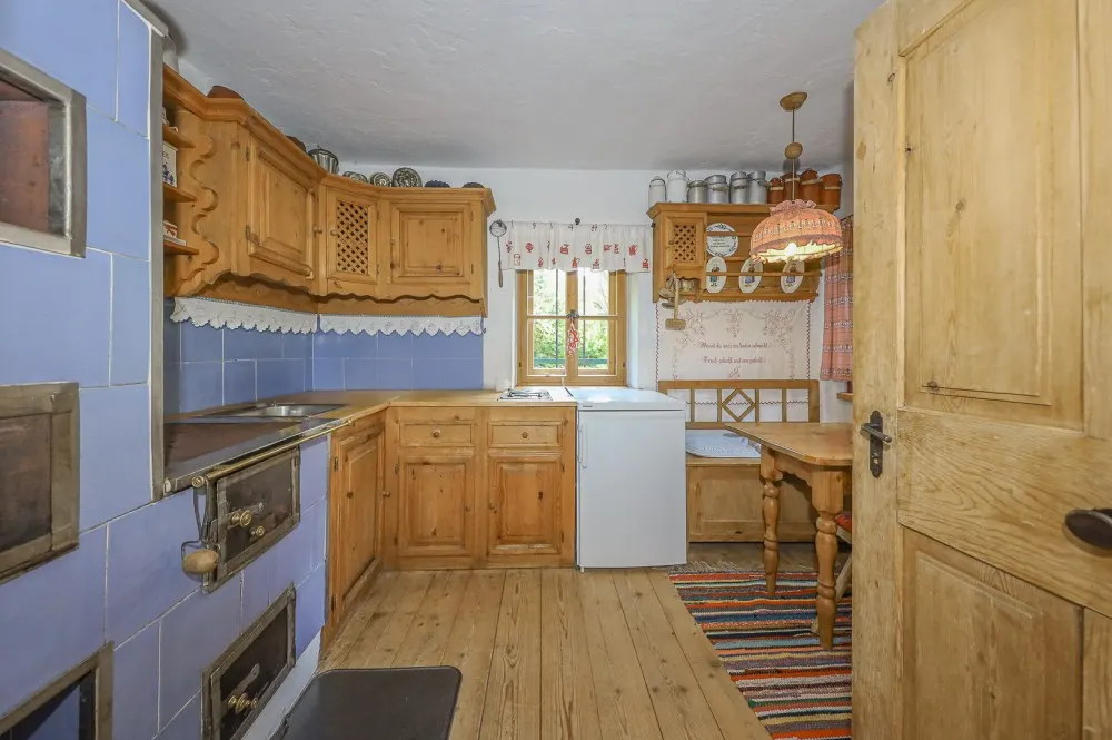 KITZIMMO-Historisches Bauernhaus in traumhafter Lage kaufen - Immobilien Erpfendorf.