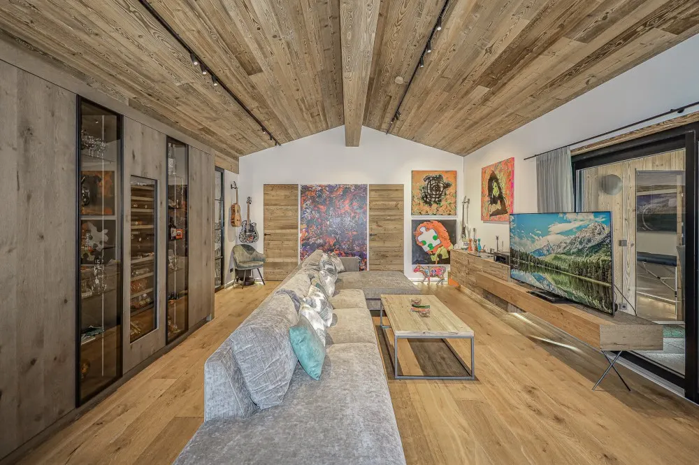 KITZIMMO-Luxus-Penthouse in sonniger Toplage kaufen - Immobilien Kirchberg.