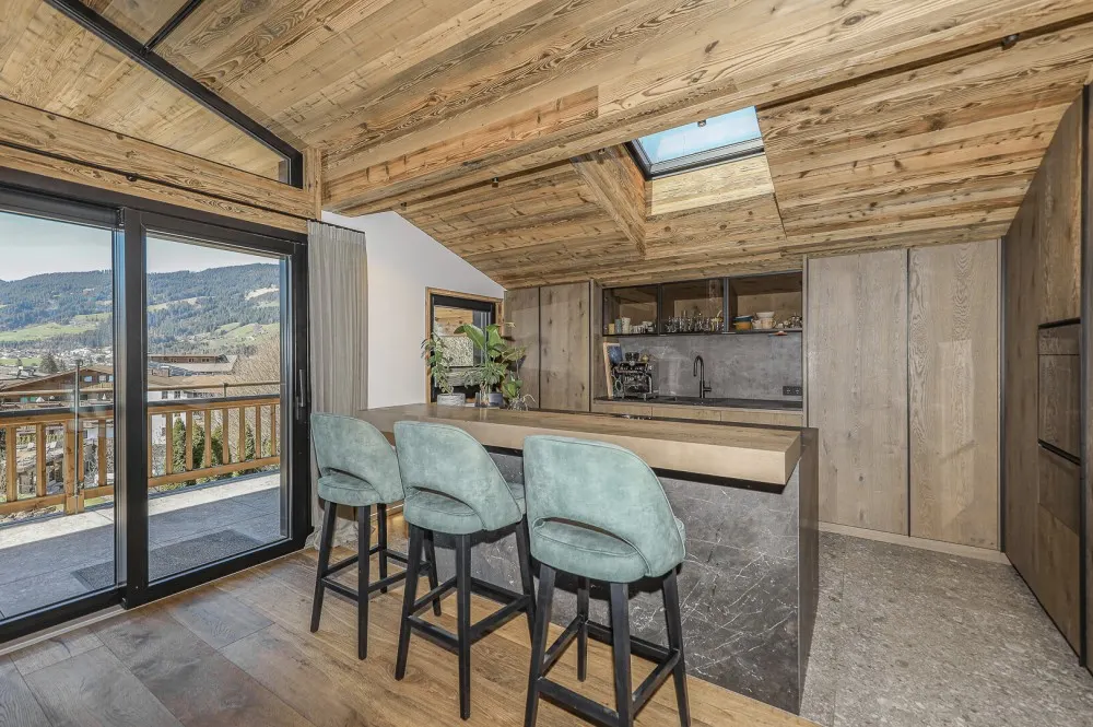 KITZIMMO-Luxus-Penthouse in sonniger Toplage kaufen - Immobilien Kirchberg.