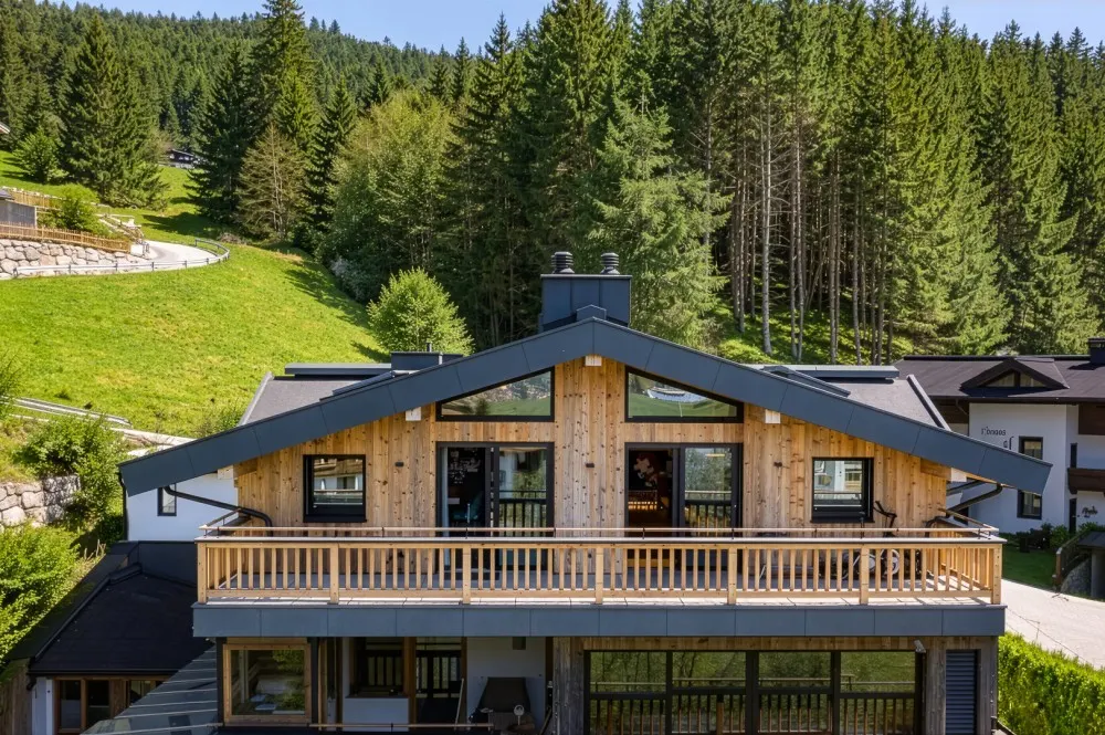 KITZIMMO-Luxus-Penthouse in sonniger Toplage kaufen - Immobilien Kirchberg.