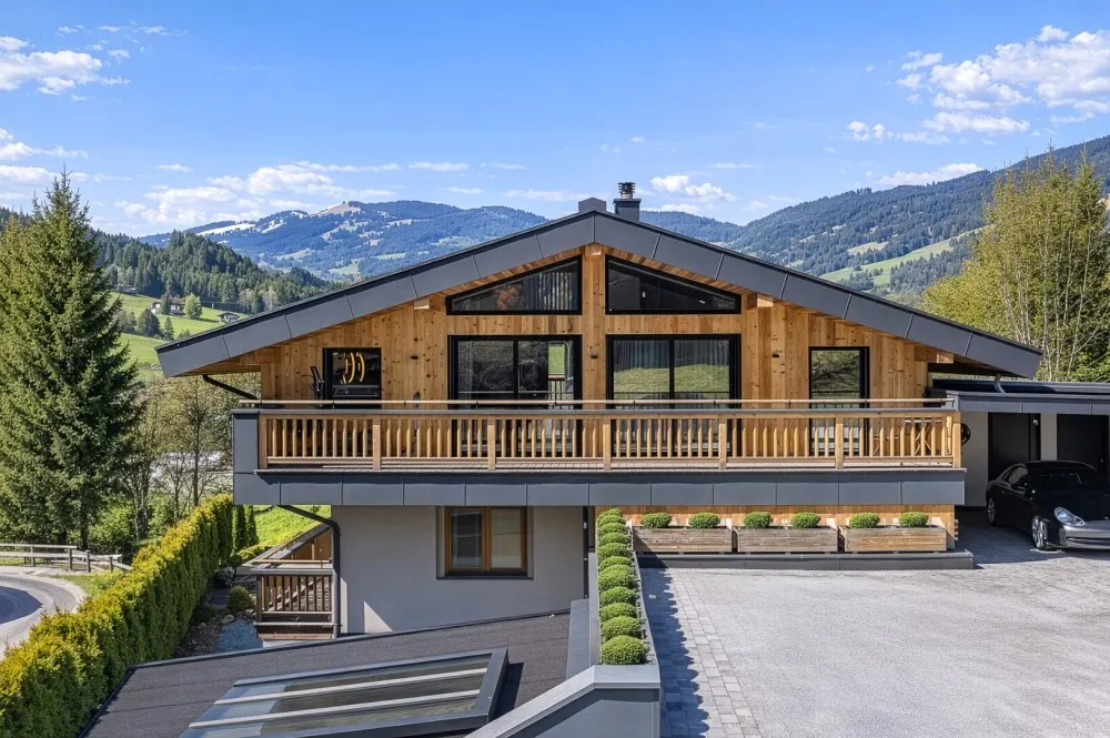 KITZIMMO-Luxus-Penthouse in sonniger Toplage kaufen - Immobilien Kirchberg.