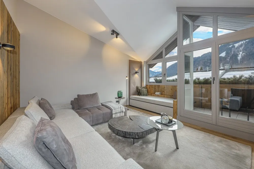 KITZIMMO-Luxus-Penthouse mit Steif-Blick in sonniger Ruhelage - Immobilien Kitzbühel.