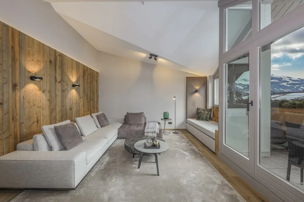 KITZIMMO-Luxus-Penthouse mit Steif-Blick in sonniger Ruhelage - Immobilien Kitzbühel.