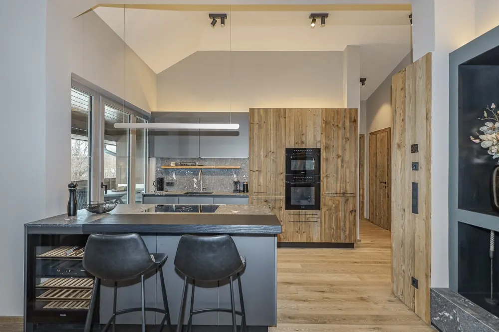 KITZIMMO-Luxus-Penthouse mit Steif-Blick in sonniger Ruhelage - Immobilien Kitzbühel.