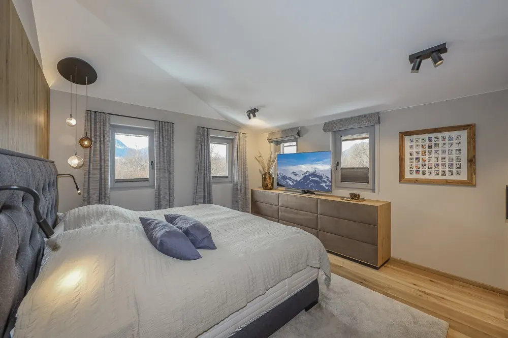 KITZIMMO-Luxus-Penthouse mit Steif-Blick in sonniger Ruhelage - Immobilien Kitzbühel.