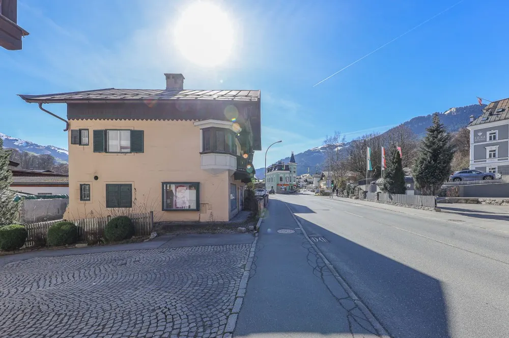 KITZIMMO-Stadthaus mit Baugenehmigung kaufen - Immobilien Kitzbühel.