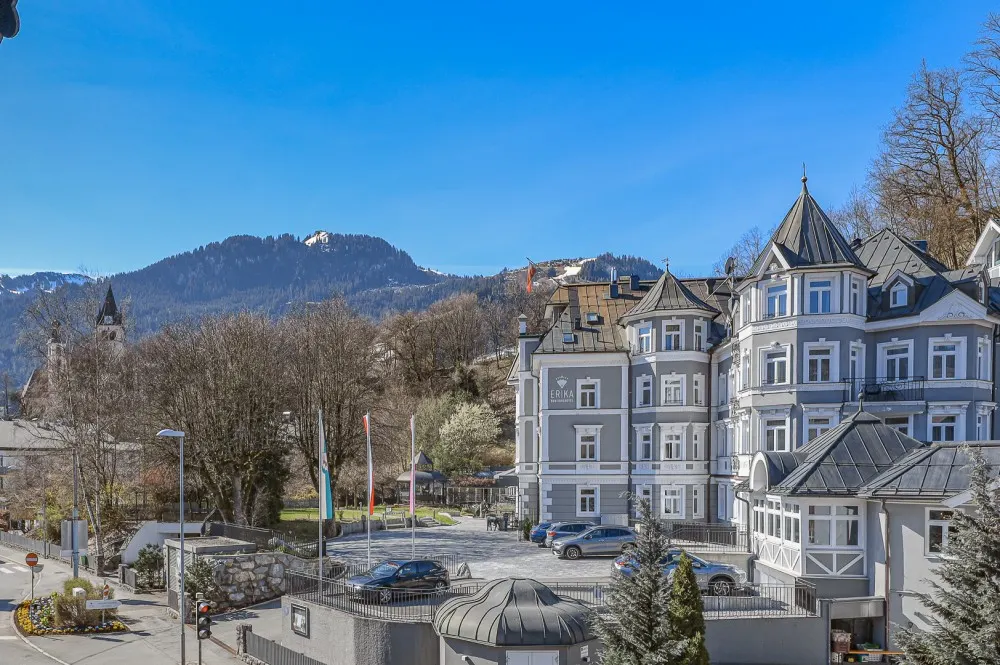 KITZIMMO-Stadthaus mit Baugenehmigung kaufen - Immobilien Kitzbühel.
