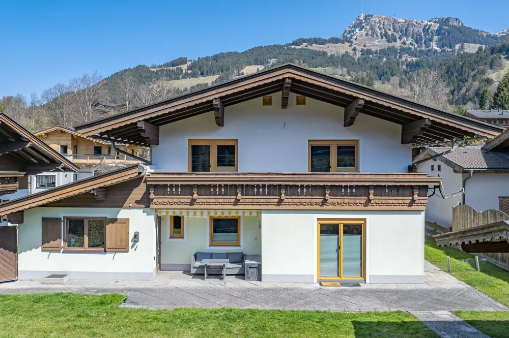 KITZIMMO-Wohnhaus mit 2 Einheiten & Freizeitwohnsitz kaufen - Immobilien Kitzbühel.