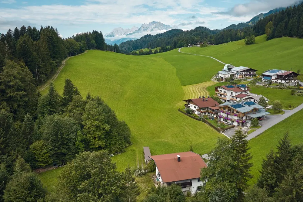 KITZIMMO-Luxusvilla mit Freizeitwohnsitz in Toplage kaufen - Immobilien Fieberbrunn.