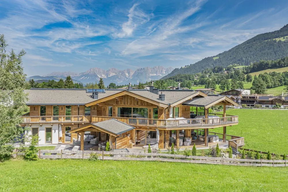 KITZIMMO-Luxuswohnung in Toplage auf der Bichlalm kaufen - Immobilien Kitzbühel.
