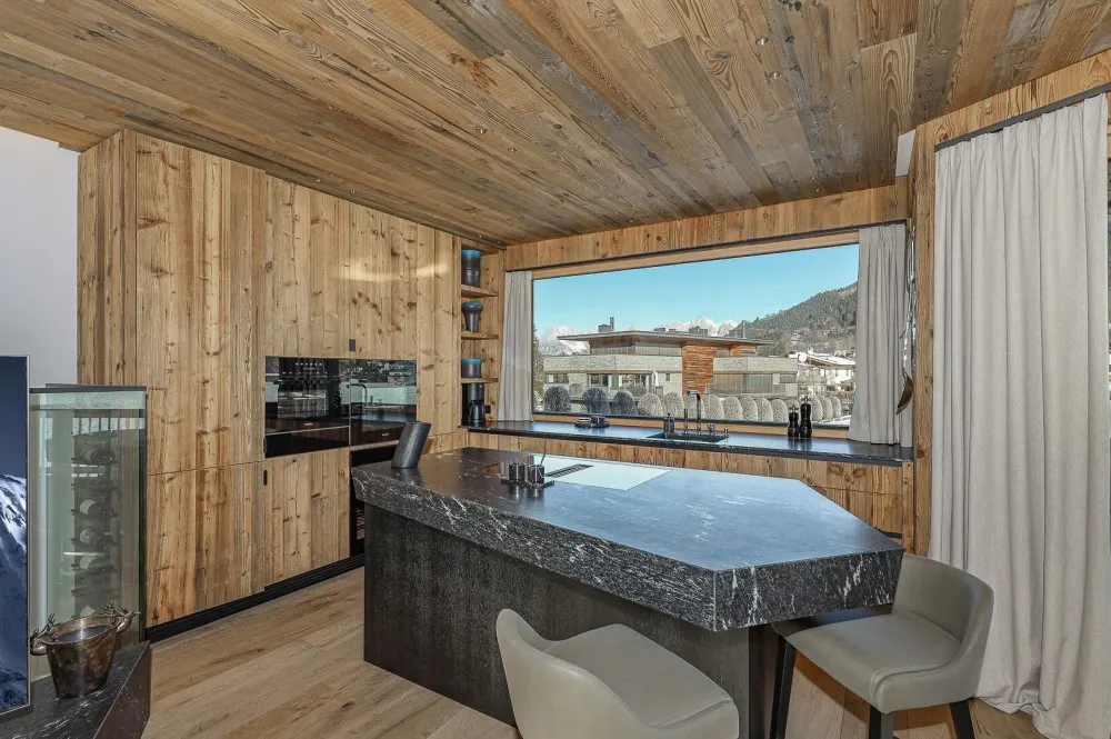 KITZIMMO-Luxuswohnung in Toplage auf der Bichlalm kaufen - Immobilien Kitzbühel.