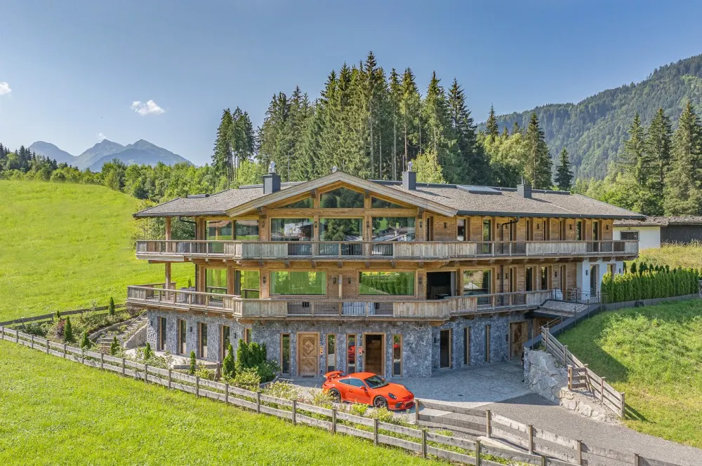 KITZIMMO-Luxuswohnung in Toplage auf der Bichlalm kaufen - Immobilien Kitzbühel.