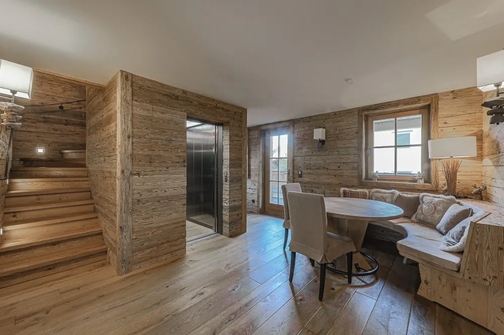 KITZIMMO-Luxus-Stadtvilla in Kitzbühel.-8