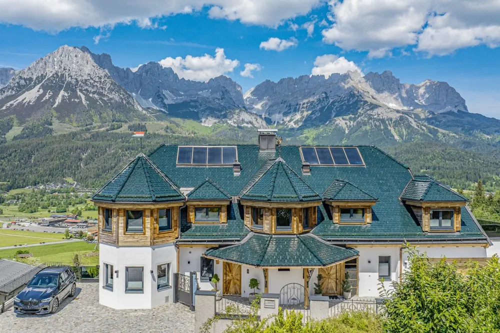 KITZIMMO-Luxusvilla mit Pool und Kaiserblick kaufen - Immobilien Ellmau.-2