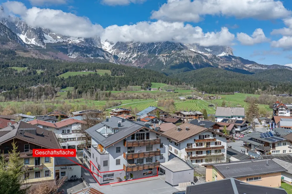 KITZIMMO-Großzügige Geschäftsfläche mitten im Dorfzentrum mieten - Immobilien Ellmau.