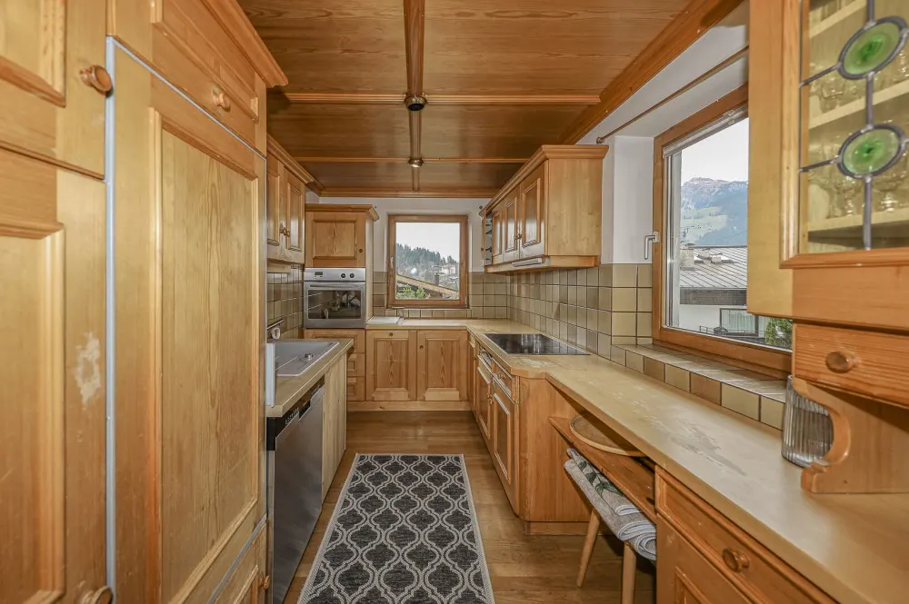 KITZIMMO-Einfamilienhaus am Fuße des Hahnenkamm an der Skipiste mieten - Immobilien Kitzbühel.