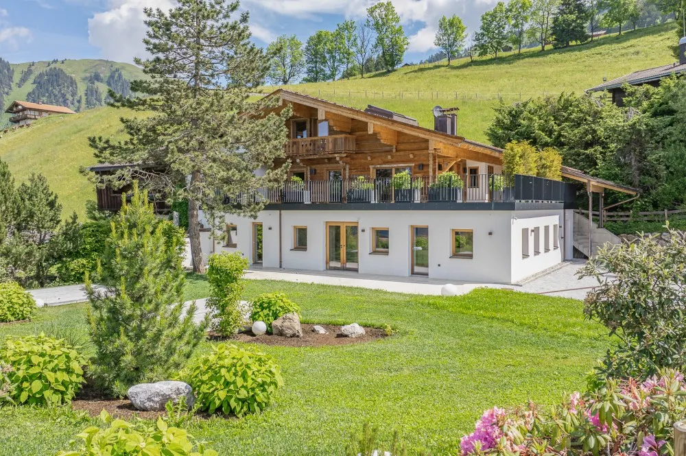 KITZIMMO-Anwesen in Toplage auf der Bichlalm kaufen - Immobilien Kitzbühel.-4