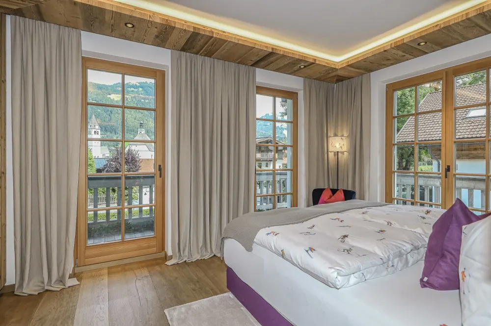 KITZIMMO-Luxuswohnung mit Pool in zentraler Toplage - Immobilien Kitzbühel.-4-23