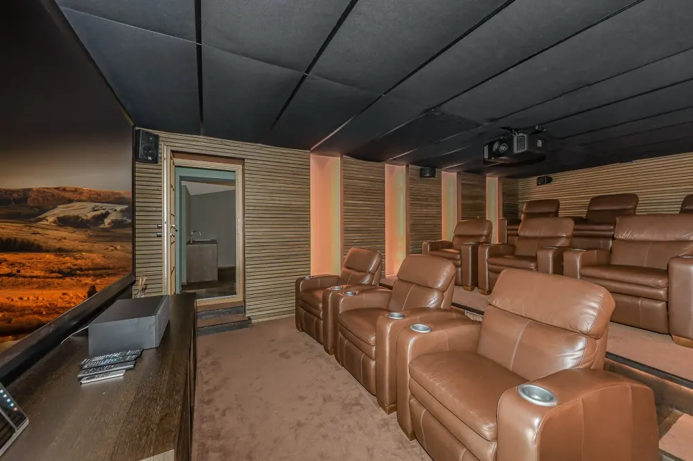 KITZIMMO-Luxuswohnung mit Pool in zentraler Toplage - Immobilien Kitzbühel.-4-36