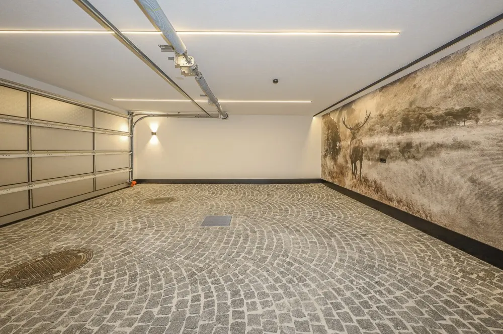 KITZIMMO-Luxus-Neubauvilla mit Pool in Toplage kaufen - Immobilien Ellmau.-44