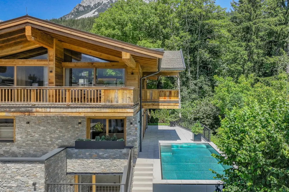 KITZIMMO-Luxus-Neubauvilla mit Pool in Toplage kaufen - Immobilien Ellmau.-2