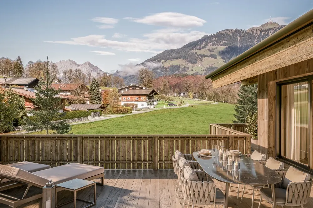 KITZIMMO-Neubauvilla in sonniger Ruhelage mit Bergblick - Immobilien Aurach.