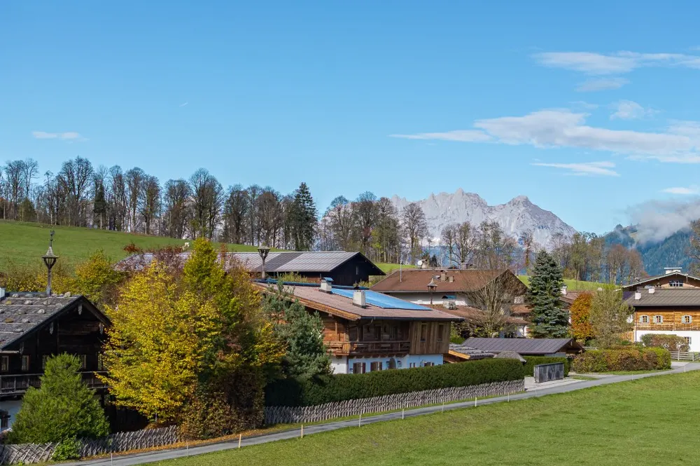 KITZIMMO-Grundstück mit Baugenehmigung Toplage kaufen - Immobilien Aurach.-7-9