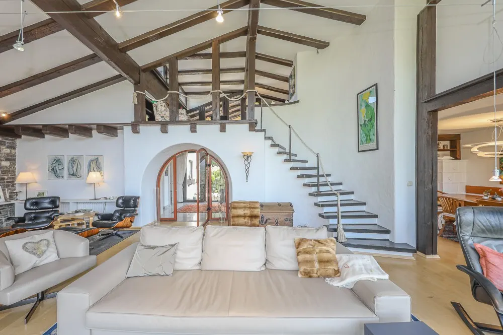 KITZIMMO-Chalet Landhausvilla in Toplage kaufen - Immobilien Reith bei Kitzbühel.