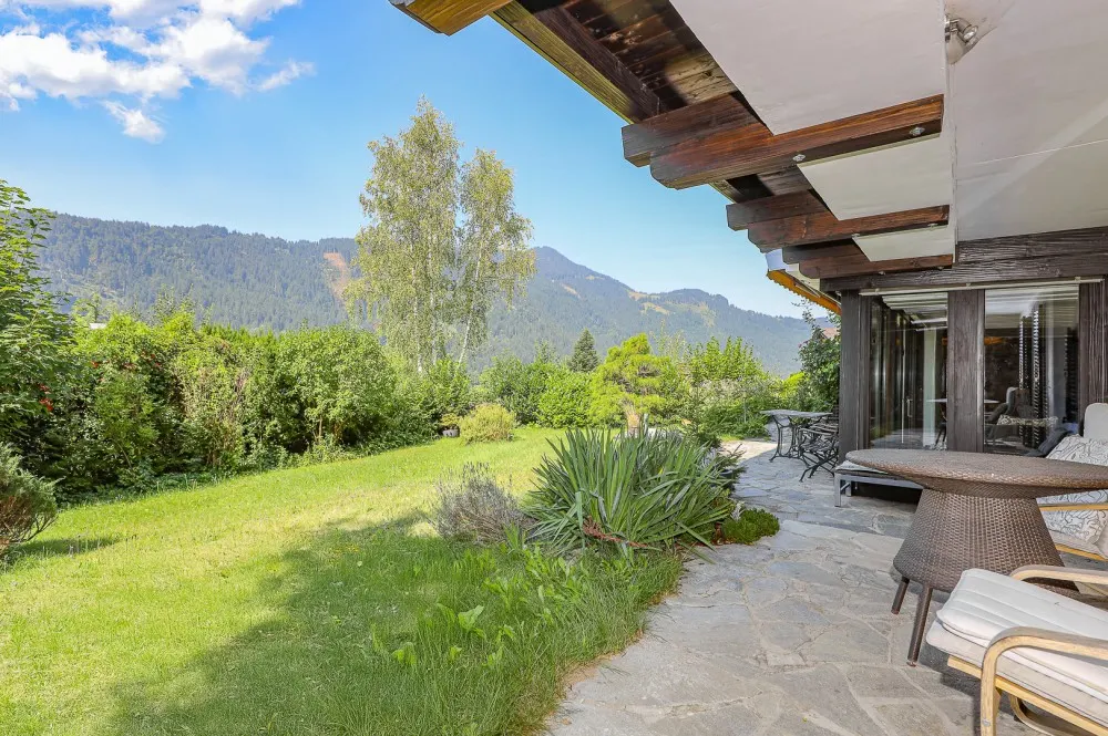 KITZIMMO-Chalet Landhausvilla in Toplage kaufen - Immobilien Reith bei Kitzbühel.