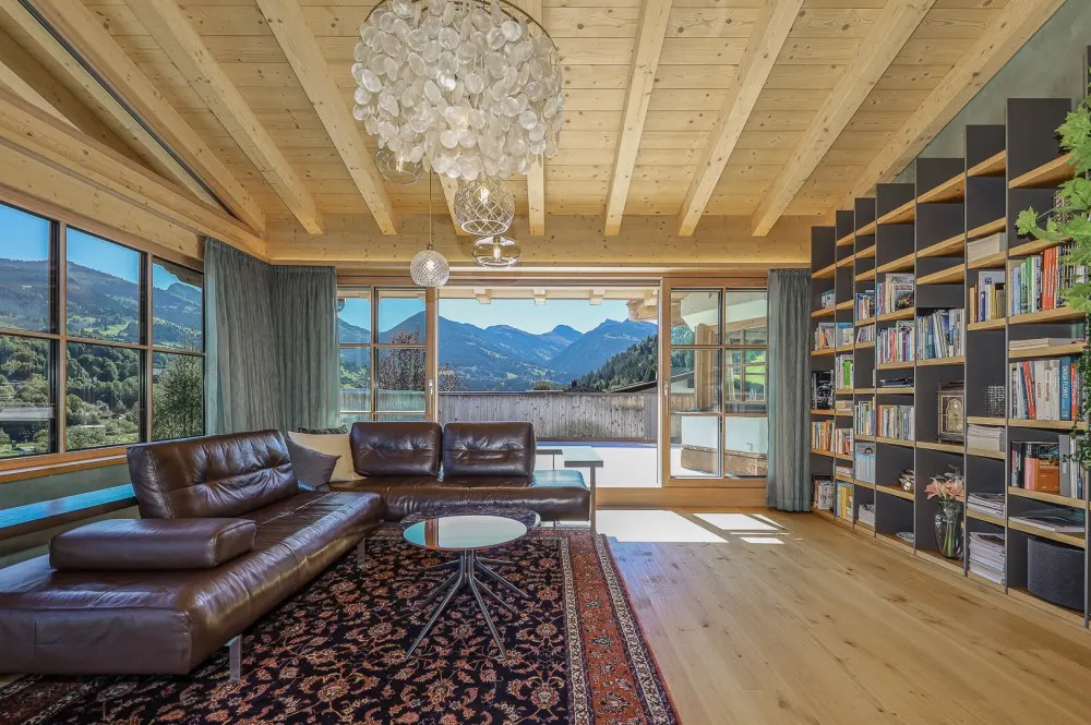 KITZIMMO-Exklusives Landhaus in traumhafter & unverbaubarer Aussichtslage - Immobilien Kitzbühel.-13