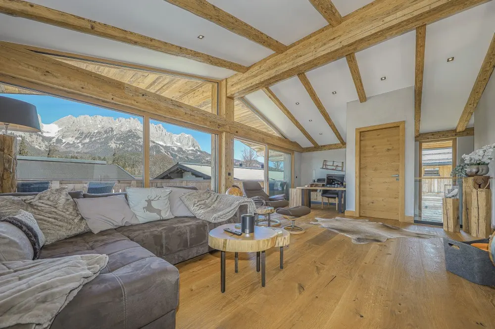 KITZIMMO-Luxuschalet mit Kaiserblick in unmittelbar am Skilift kaufen - Immobilien Going.-2