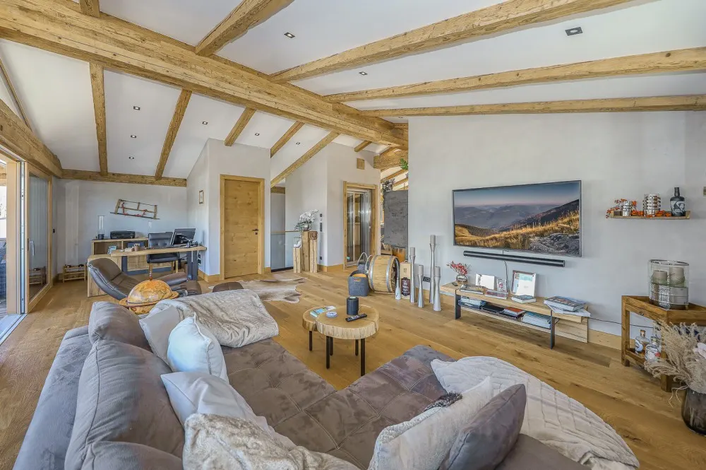 KITZIMMO-Luxuschalet mit Kaiserblick in unmittelbar am Skilift kaufen - Immobilien Going.-4