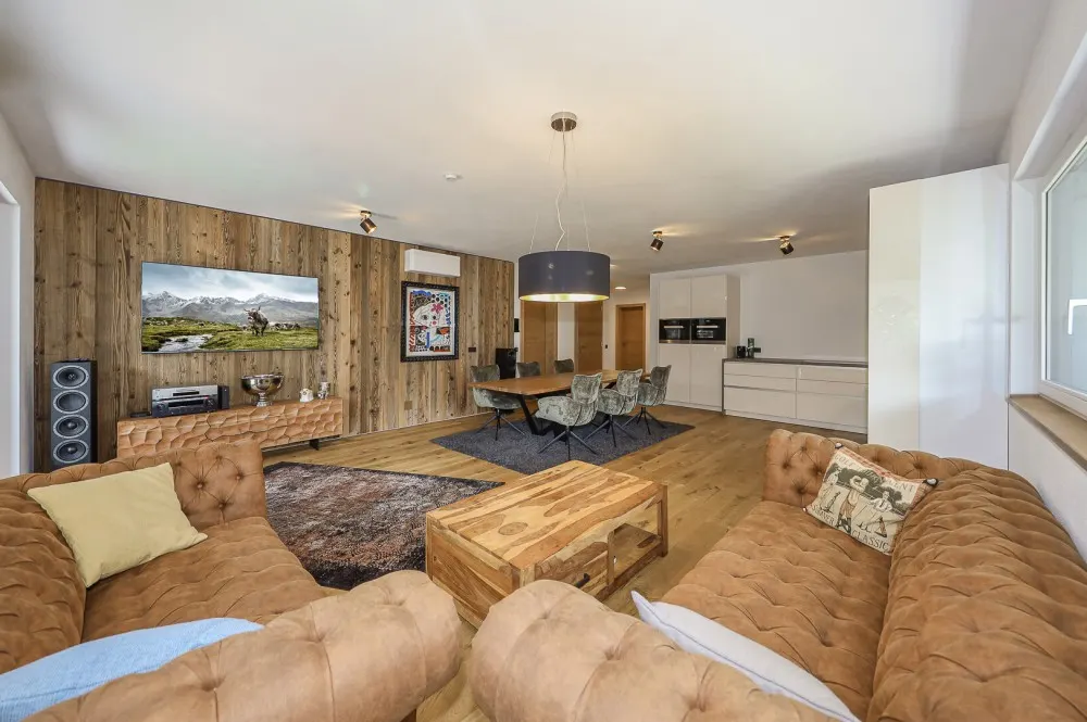 KITZIMMO-Wohnung mit touristischer Vermietung - Immobilien Kirchberg.