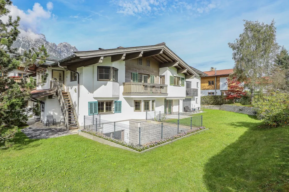 KITZIMMO-Mehrfamilienhaus in Toplage kaufen - Immobilien Ellmau Tirol.