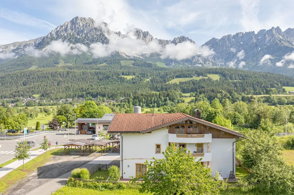 KITZIMMO-Apartmenthaus in zentraler Lage mit Kaiserblick - Immobilien Ellmau.