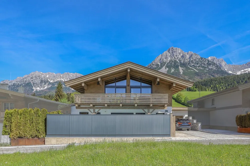 KITZIMMO-Luxuschalet mit Pool und Kaiserblick - Immobilien Ellmau.-13