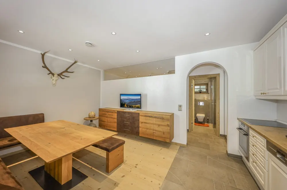 KITZIMMO-Luxusvilla mit Kaiserblick in Alleinlage kaufen - Immobilien Scheffau.-52