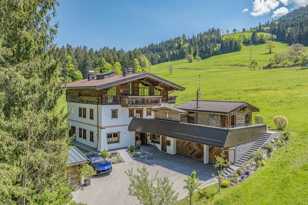 KITZIMMO-Luxusvilla mit Kaiserblick in Alleinlage kaufen - Immobilien Scheffau.-3