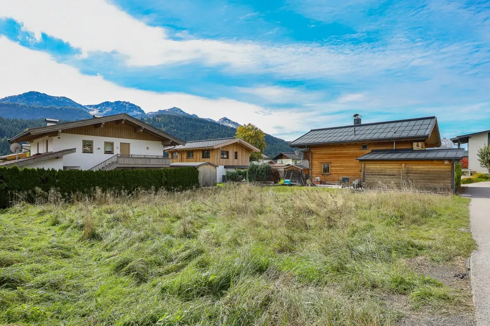 KITZIMMO-Grundstück mit Baugenehmigung kaufen - Immobilien Fieberbrunn.