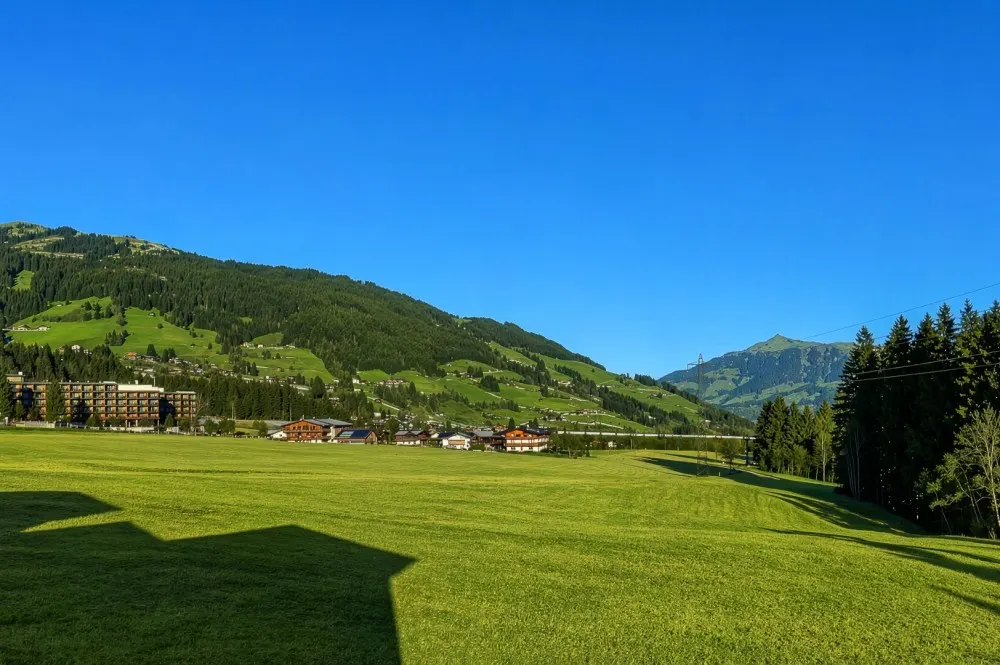 KITZIMMO-Exklusive Wohnung in sonniger Ruhelage - Immobilien Jochberg.-14
