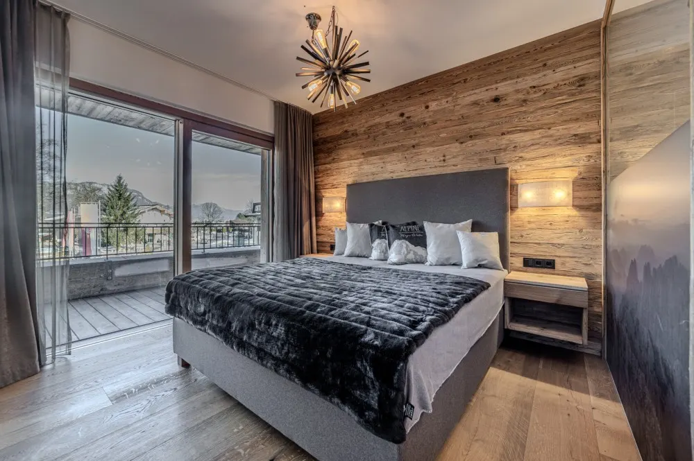 KITZIMMO-Luxuswohnung mit Kaiserblick in Toplage kaufen - Immobilien Oberndorf.