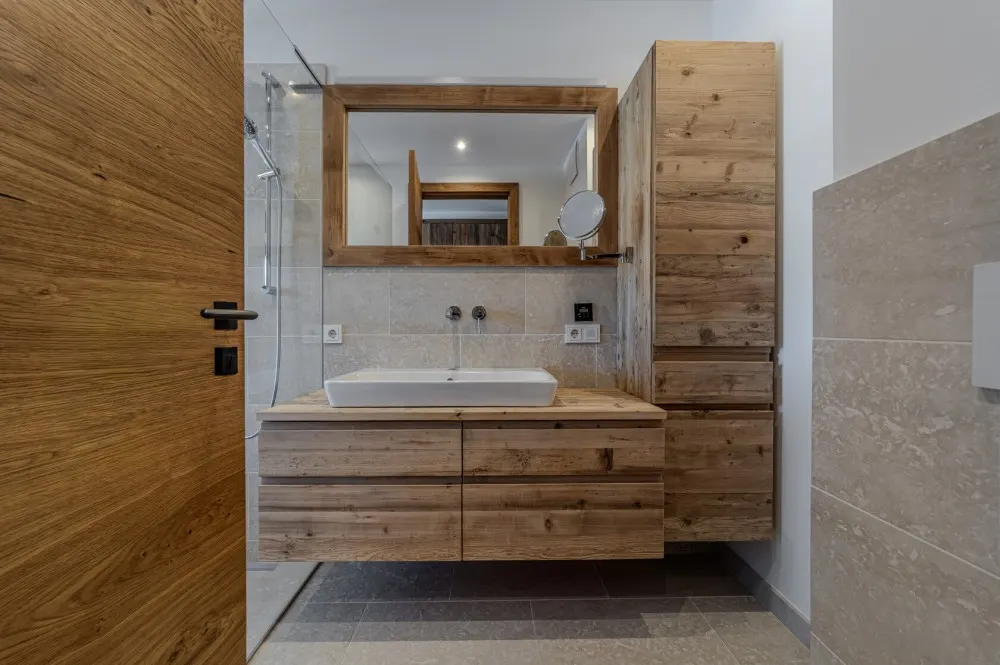 KITZIMMO-Luxuswohnung mit Kaiserblick in Toplage kaufen - Immobilien Oberndorf.