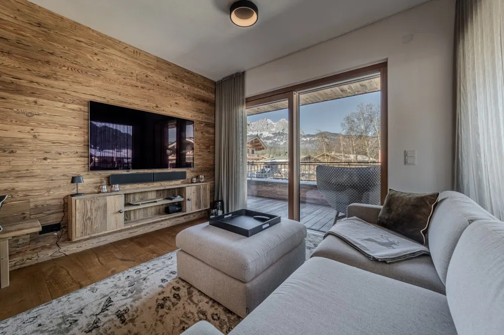 KITZIMMO-Luxuswohnung mit Kaiserblick in Toplage kaufen - Immobilien Oberndorf.