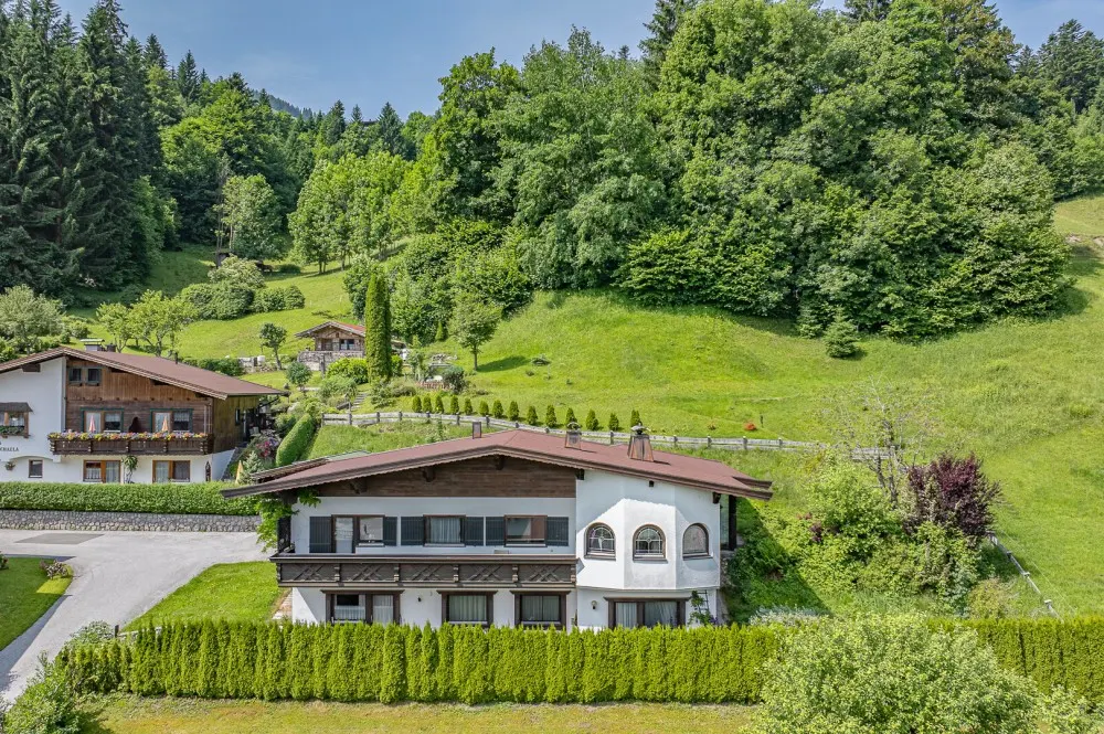 KITZIMMO-Grundstück in Toplage mit Baugenehmigung für 2 Luxusvillen kaufen - Immobilien Ellmau.-3