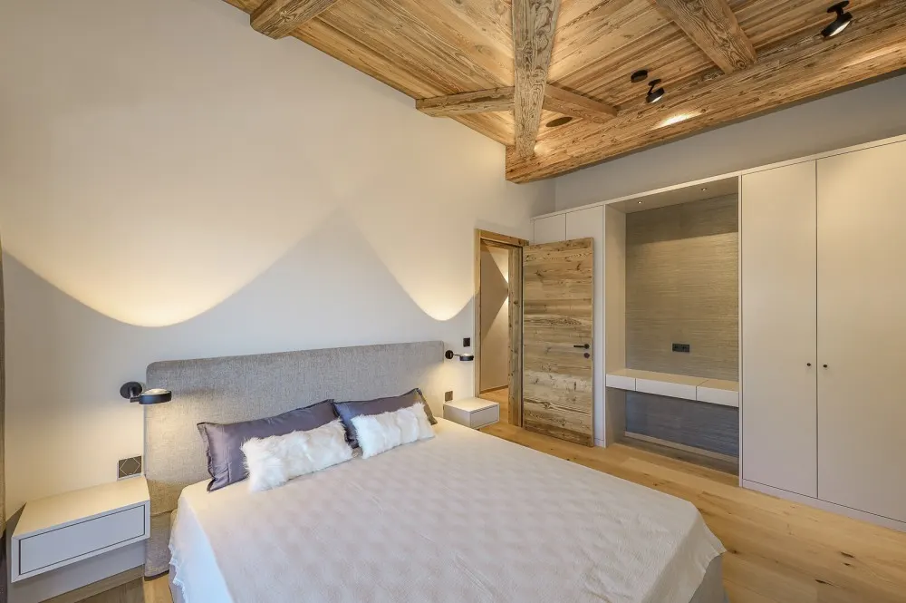 KITZIMMO-Luxuspenthouse sonniger Toplage mit Panorama-Ausblick - Immobilien Brixen.