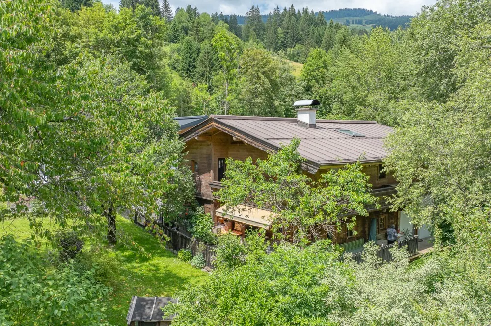 KITZIMMO-Historischen Anwesen mit 3.800 m² Grund in Ruhelage - Immobilien Jochberg.-27