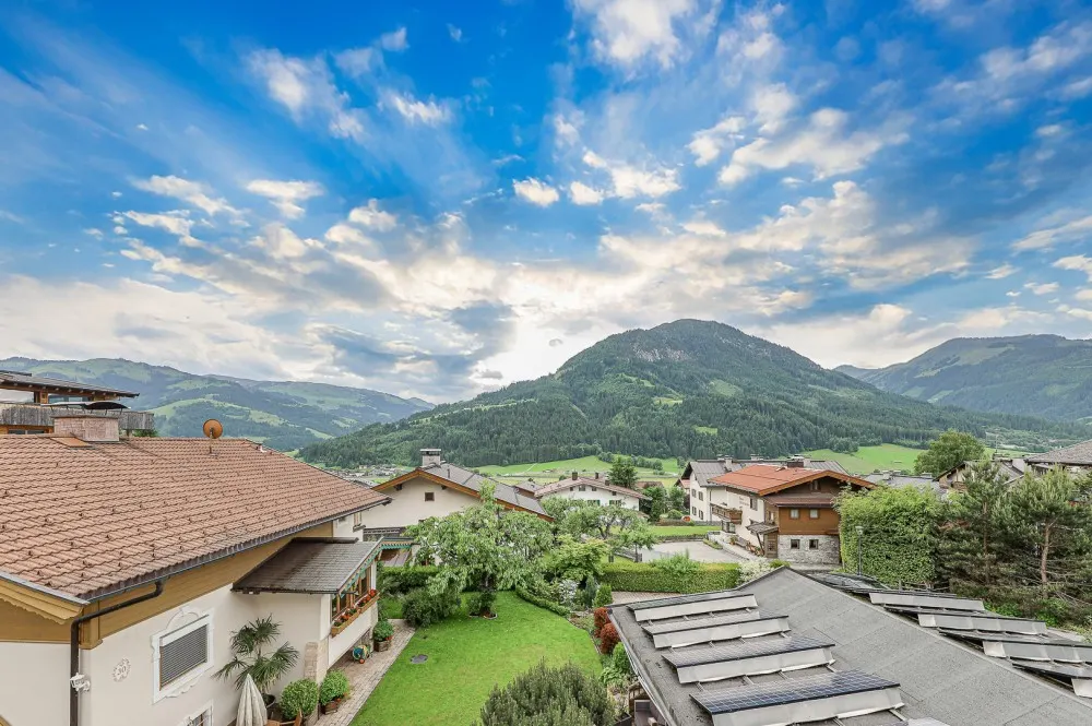 KITZIMMO-Baugrundstück mit Altbestand in sonniger Ruhelage kaufen - Immobilien Kirchberg.