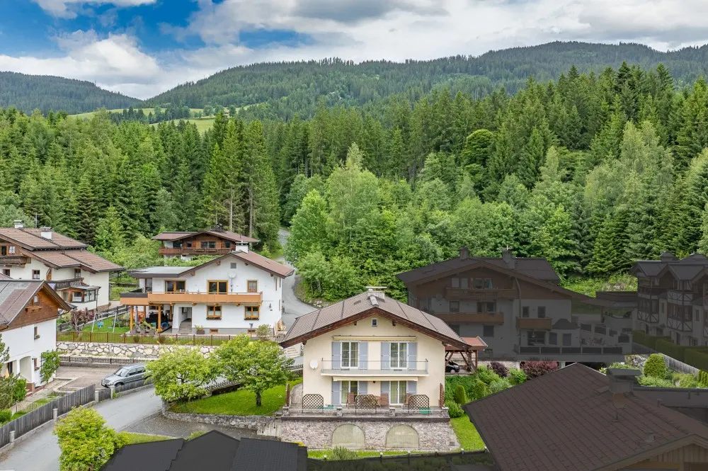 KITZIMMO-Baugrundstück mit Altbestand in sonniger Ruhelage kaufen - Immobilien Kirchberg.